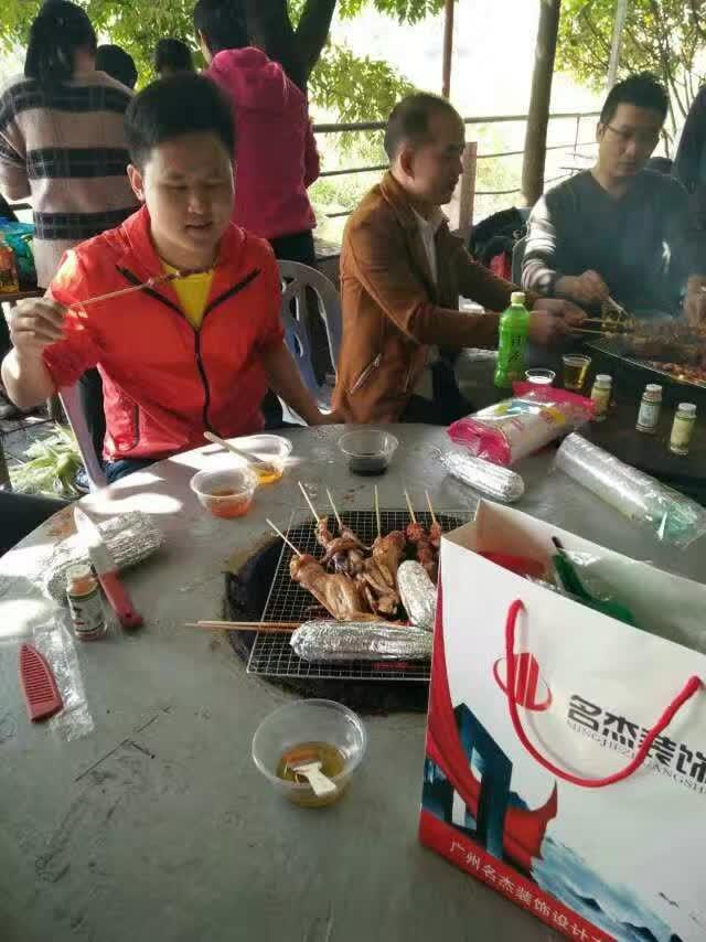 广州好色TV下载设计公司烧烤活动.jpg