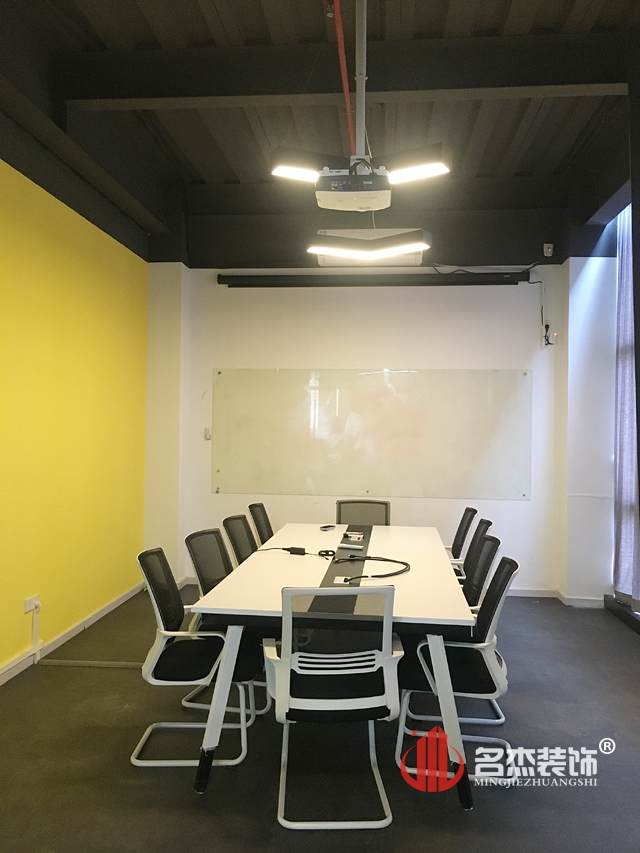会议室好色TV下载设计完工照.jpg