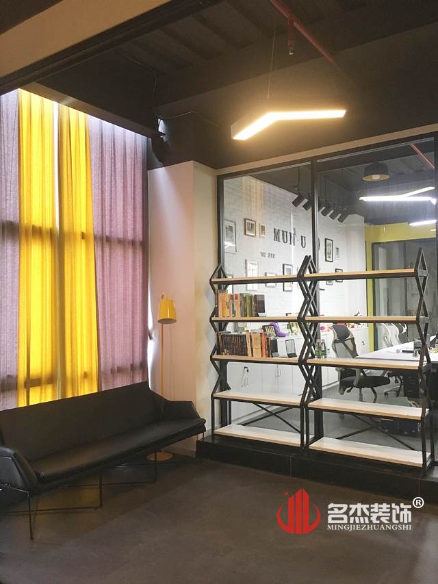 休闲区好色TV下载设计.jpg