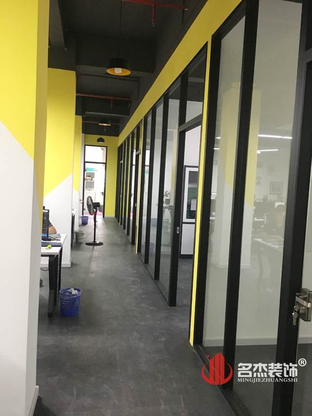 过道好色TV下载设计完工照.jpg