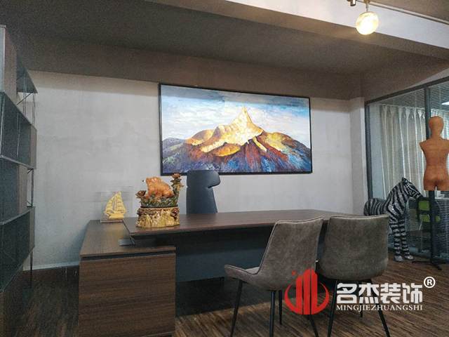 办公室好色TV下载完工照.jpg