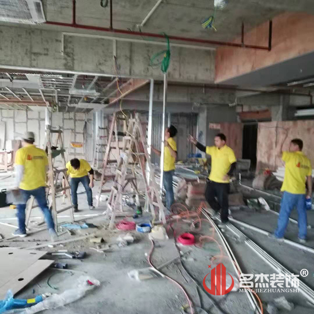 办公室好色TV下载施工照.jpg