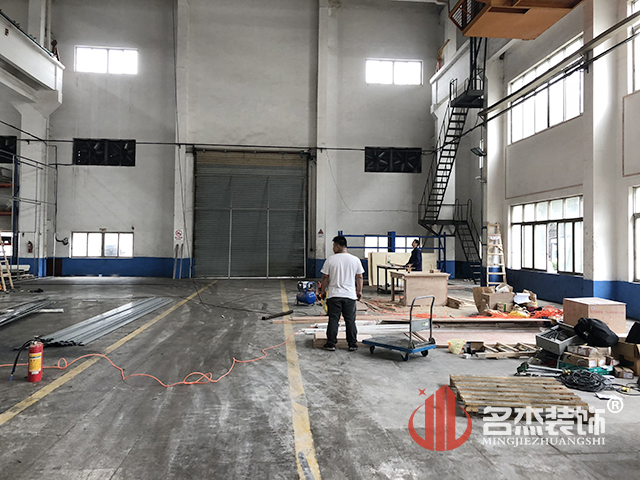 办公室好色TV下载设计施工照.jpg