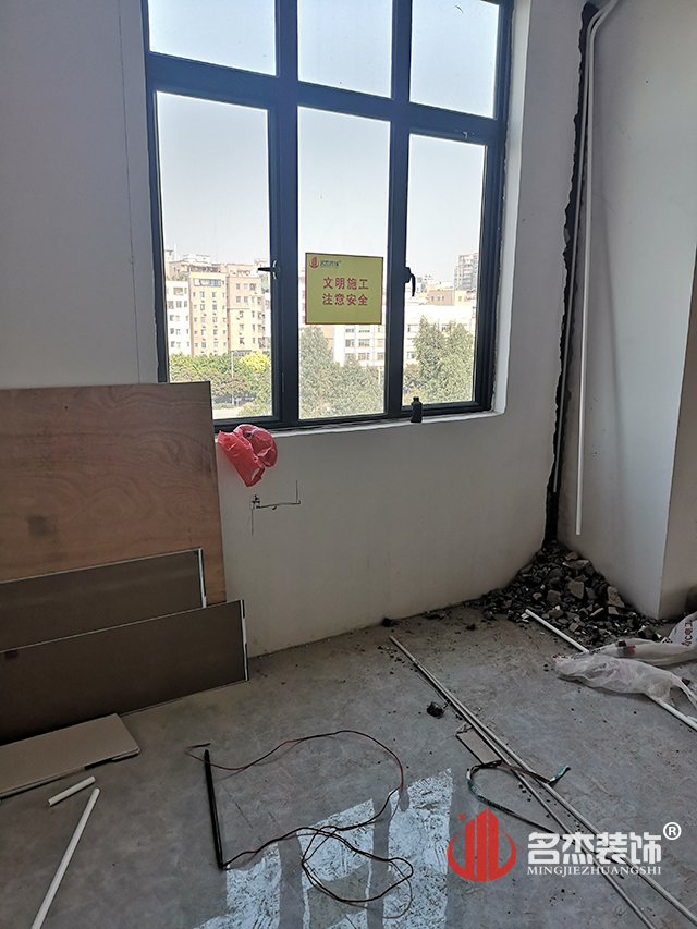 办公室设计好色TV下载开工照.jpg