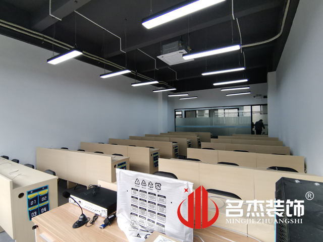 办公室好色TV下载设计