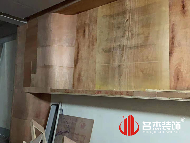 办公室好色TV下载设计
