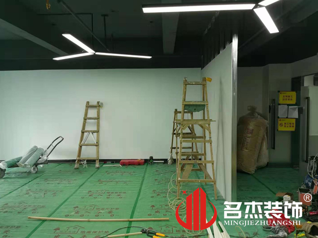 办公室好色TV下载设计