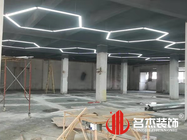 办公室好色TV下载设计
