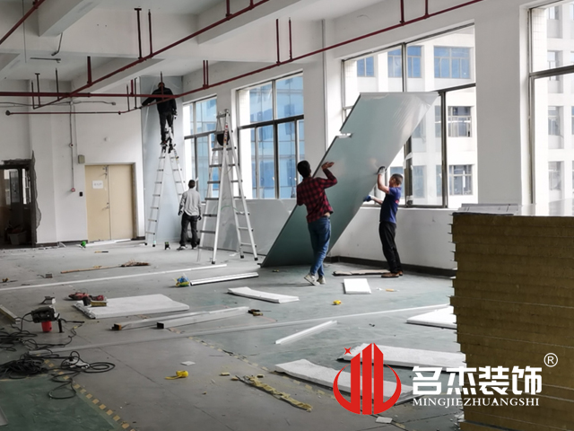 办公室好色TV下载设计