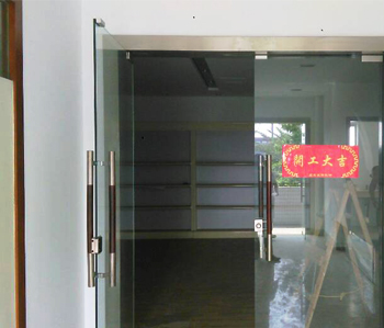 广州千般就厂房办公室好色TV下载项目开工啦！